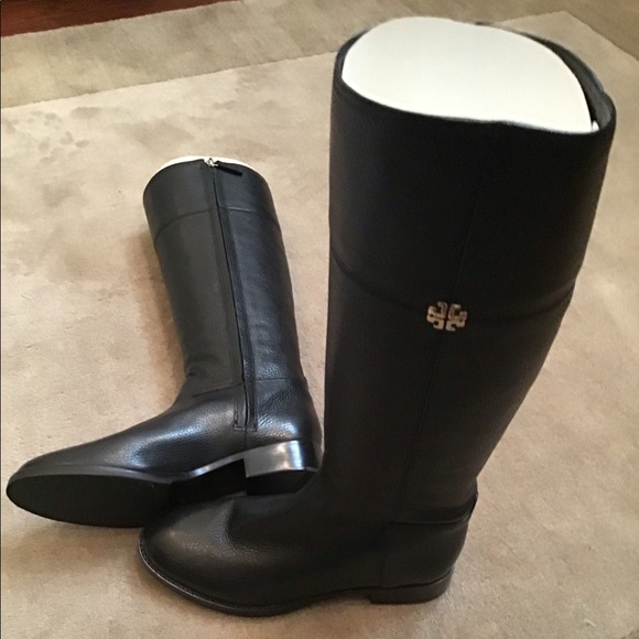 jolie rain boots